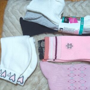6 Pairs Pink and White Women's Socks Set